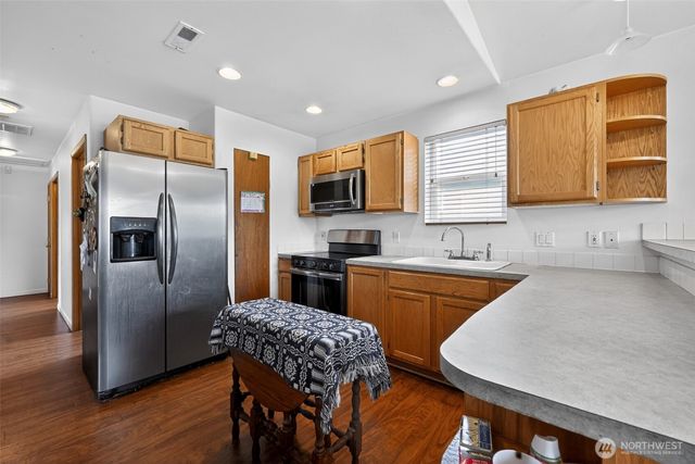 4609 S 66th Street, Tacoma, WA 98409