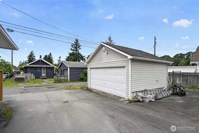 4609 S 66th Street, Tacoma, WA 98409