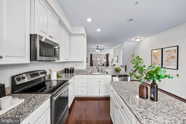 842 S MACON STREET, Baltimore, MD 21224