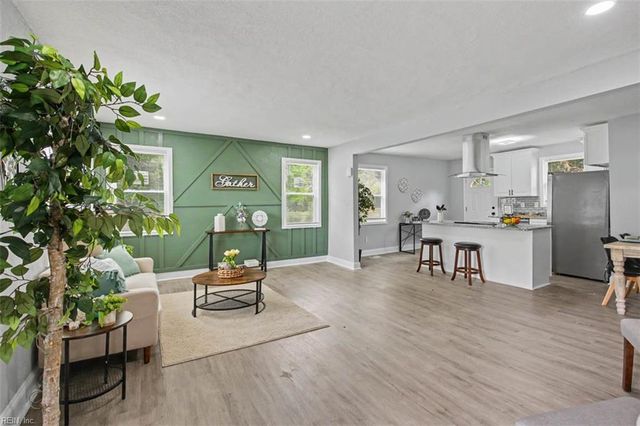 1805 Roanoke AVE, Portsmouth, VA 23704