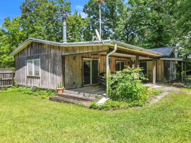 934 Rocky Ridge, Enoree, SC 29335