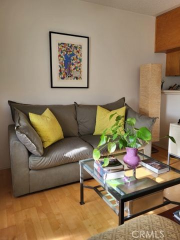 610 E Harvard 7, Burbank, CA 91501