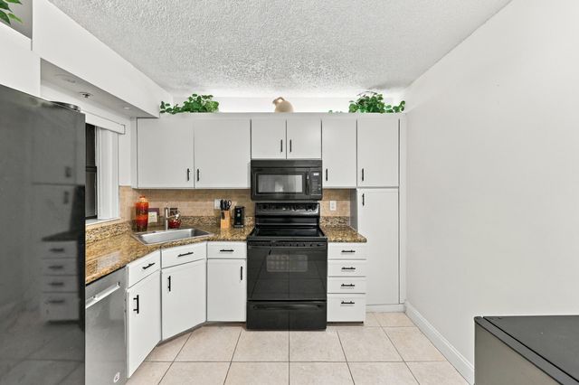 8609 Boca Glades Boulevard W A, Boca Raton, FL 33434