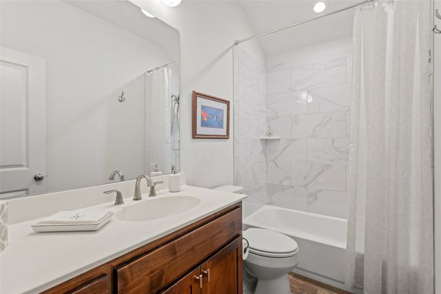 6921 Trail Rock Drive, Benbrook, TX 76126