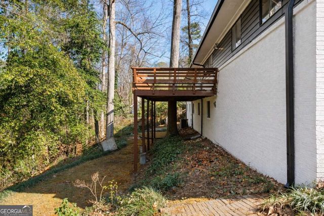 2636 Whiteleigh Court NE, Atlanta, GA 30345