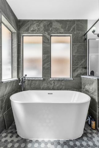 3918 Tracey Trail, Rowlett, TX 75088