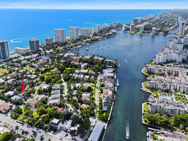 80 SE Olive Way, Boca Raton, FL 33432