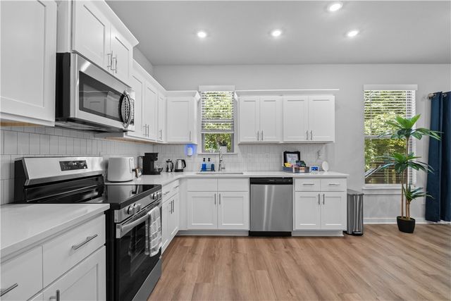 43 Saint Austell Drive, Bella Vista, AR 72714