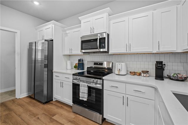 43 Saint Austell Drive, Bella Vista, AR 72714