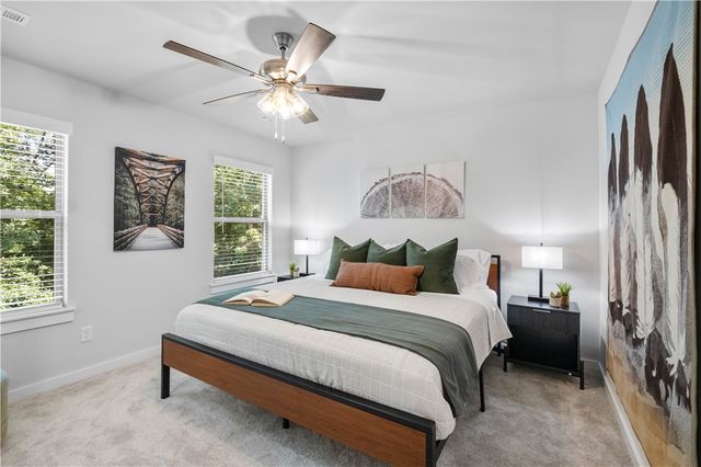 43 Saint Austell Drive, Bella Vista, AR 72714