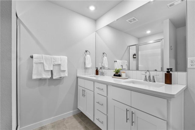 43 Saint Austell Drive, Bella Vista, AR 72714