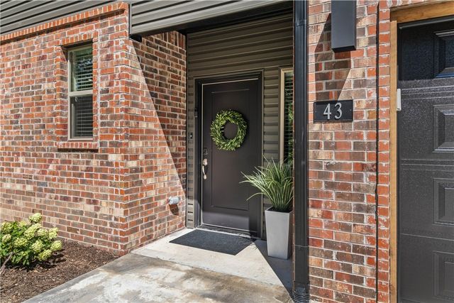 43 Saint Austell Drive, Bella Vista, AR 72714
