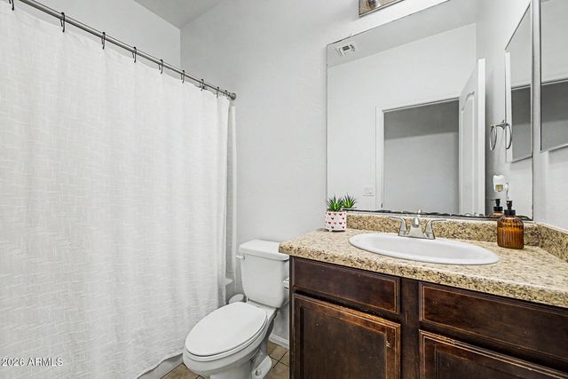 9018 W GLOBE Avenue, Tolleson, AZ 85353