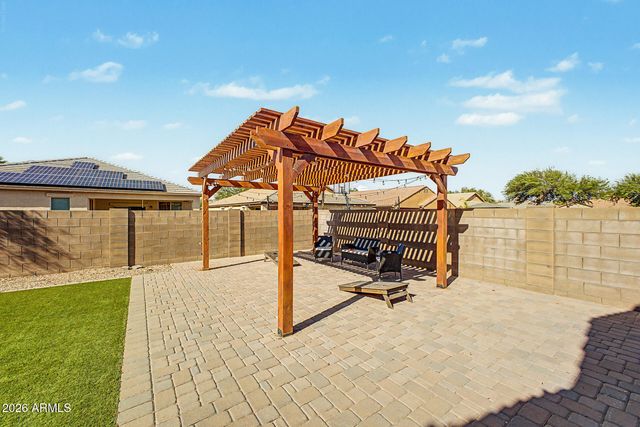 9018 W GLOBE Avenue, Tolleson, AZ 85353