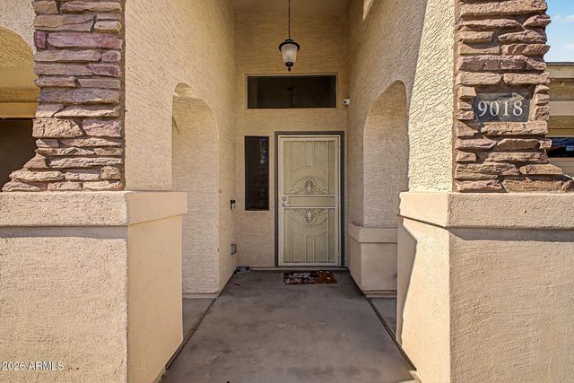 9018 W GLOBE Avenue, Tolleson, AZ 85353