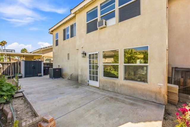 4315 Admiralty Court, Riverside, CA 92503