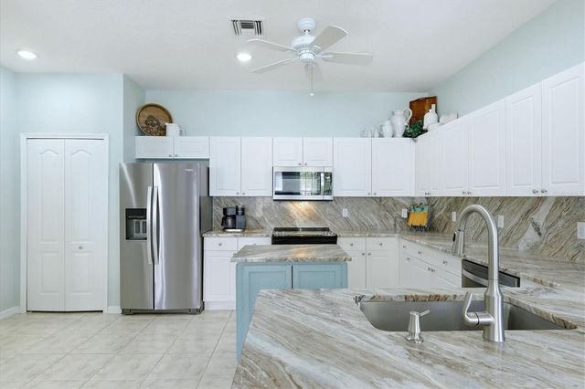 1861 SAN TROVASO WAY, Venice, FL 34285