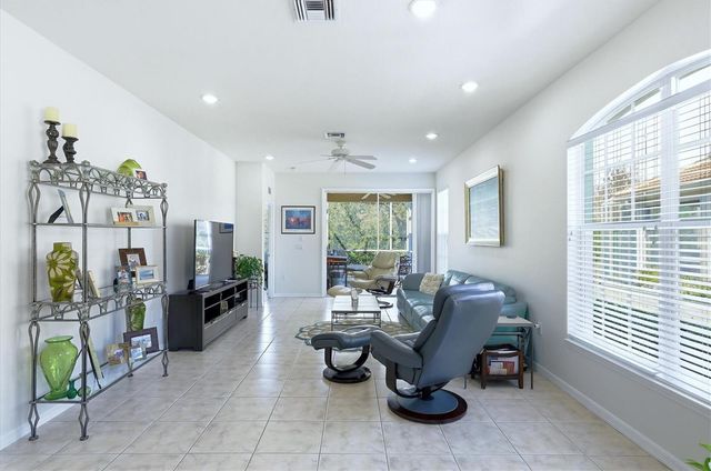 1861 SAN TROVASO WAY, Venice, FL 34285