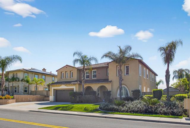 18410 Lakepointe Dr, Riverside, CA 92503