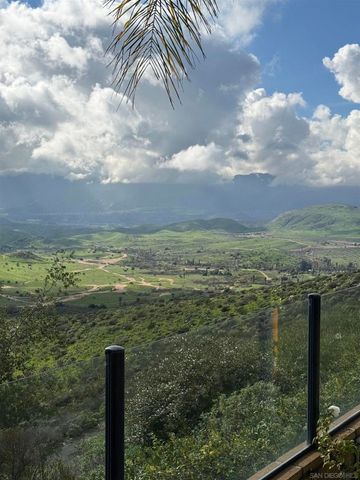 18410 Lakepointe Dr, Riverside, CA 92503