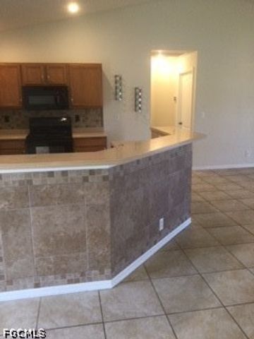 3630 WEST GATOR CIR, Cape Coral, FL 33909
