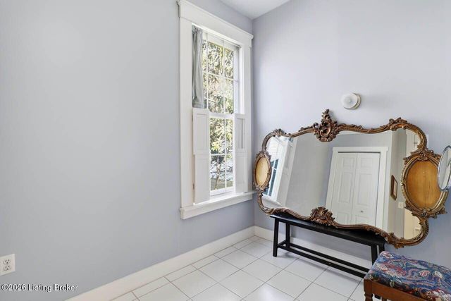 1428 E Breckinridge St, Louisville, KY 40204