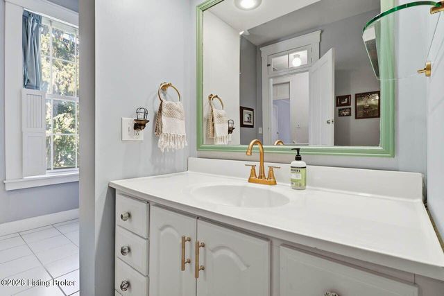 1428 E Breckinridge St, Louisville, KY 40204