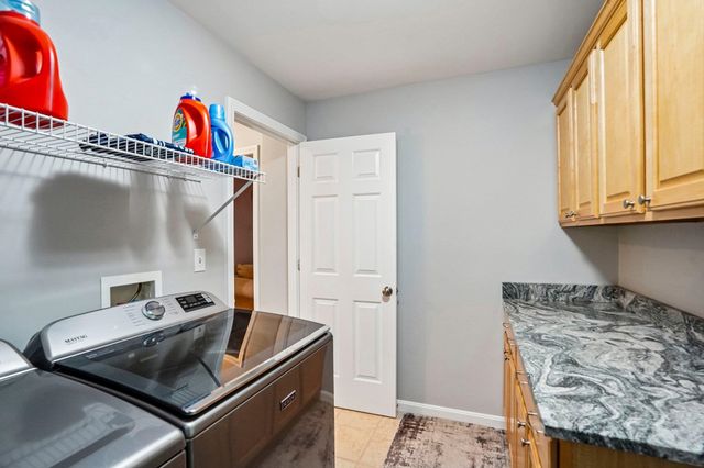 57 Mcintosh Road, Danville, NH 03819
