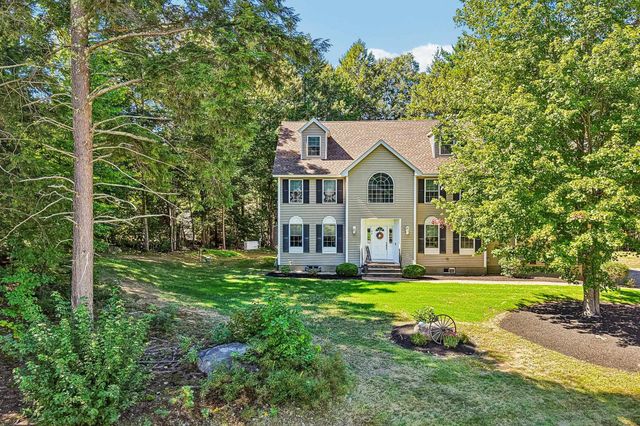 57 Mcintosh Road, Danville, NH 03819