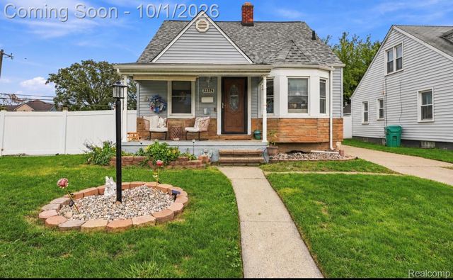 22376 Firwood Avenue, Eastpointe, MI 48021