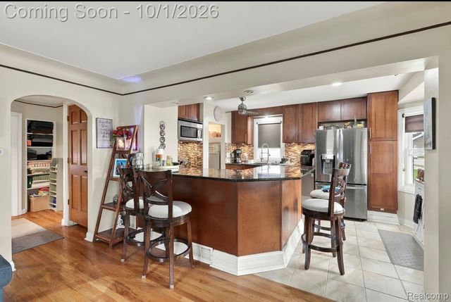 22376 Firwood Avenue, Eastpointe, MI 48021