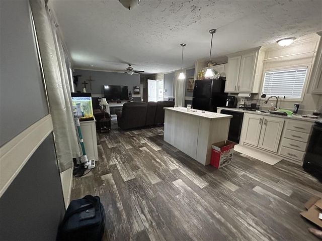 2422 Gulfway Boulevard, Westlake, LA 70669