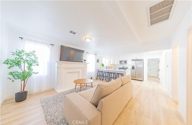 3922 W 28th, Los Angeles, CA 90018