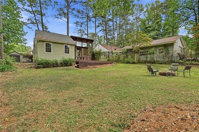 1137 Kingsley Cir NE, Atlanta, GA 30324