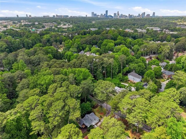 1137 Kingsley Cir NE, Atlanta, GA 30324