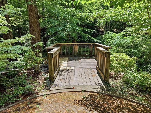 1137 Kingsley Cir NE, Atlanta, GA 30324