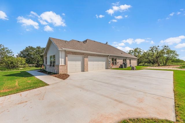 145 Tobiano Trace 1, Brock, TX 76087