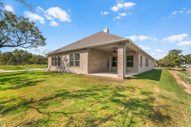 145 Tobiano Trace 1, Brock, TX 76087