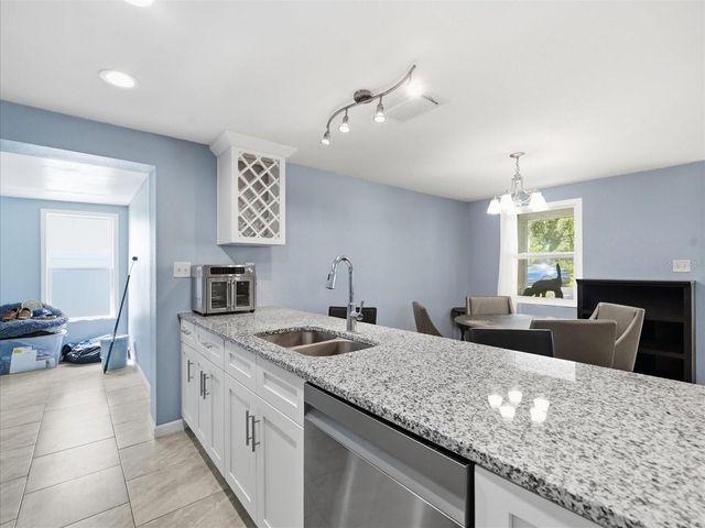 7312 S ELLIOTT STREET, Tampa, FL 33616