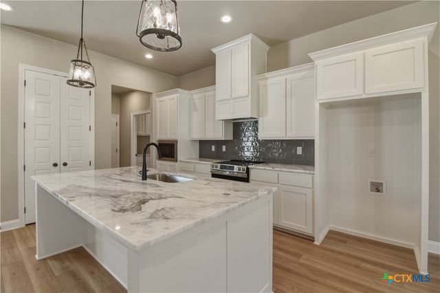 1224 Rylee Lane, Salado, TX 76571