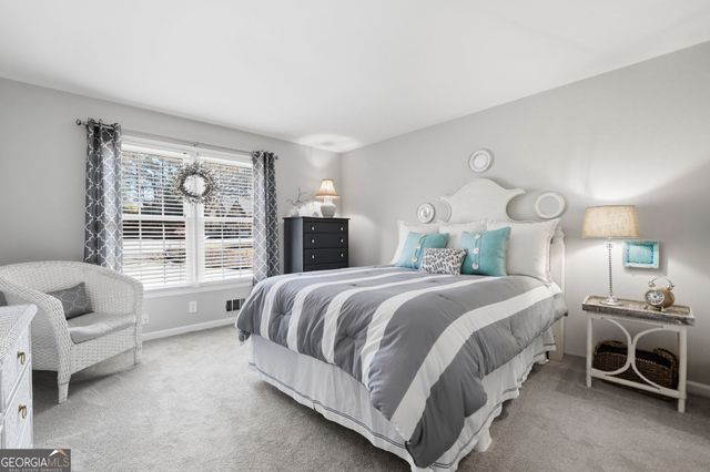 26 S Riversong Lane, Alpharetta, GA 30022