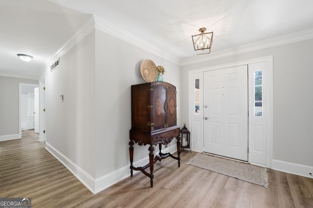 26 S Riversong Lane, Alpharetta, GA 30022