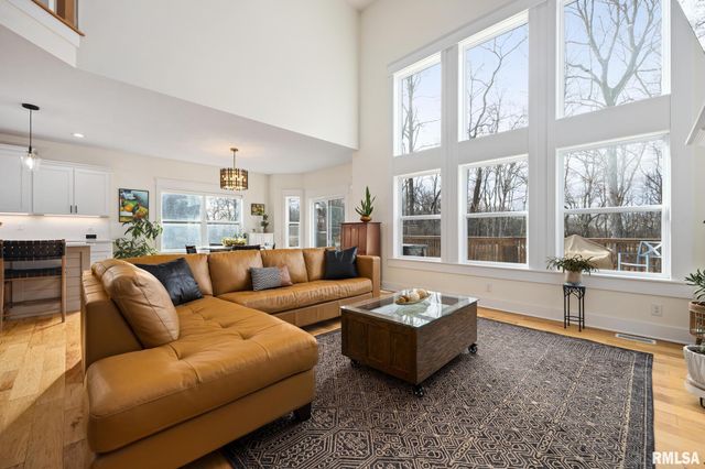 111 ROSEMARY Lane, Germantown Hills, IL 61548