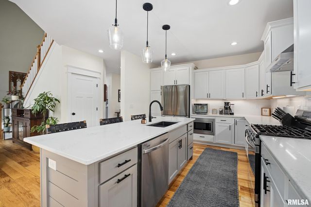 111 ROSEMARY Lane, Germantown Hills, IL 61548