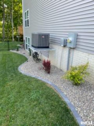 111 ROSEMARY Lane, Germantown Hills, IL 61548