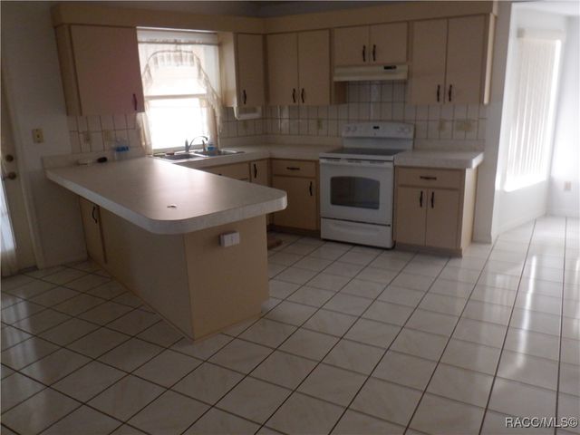 1075 Softwind Loop, Lecanto, FL 34461