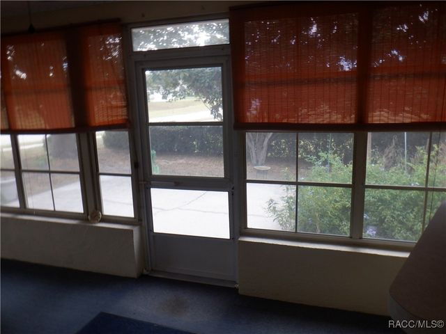 1075 Softwind Loop, Lecanto, FL 34461