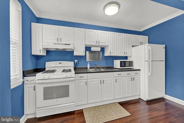 3542 BENZINGER RD, Baltimore, MD 21229