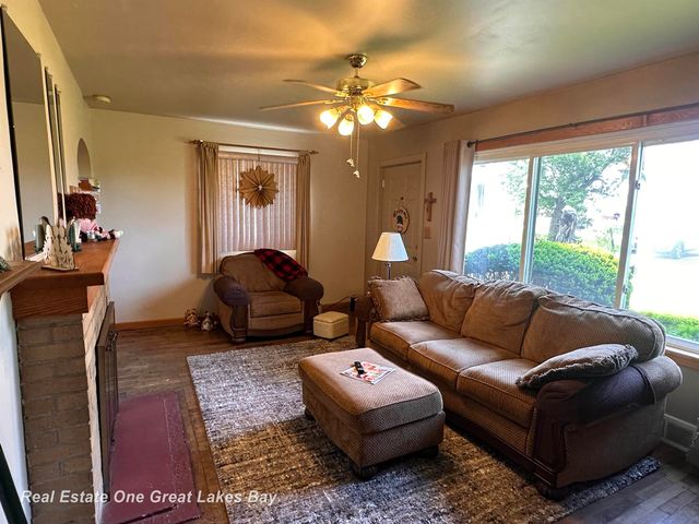 4928 Hess Road, Saginaw, MI 48601
