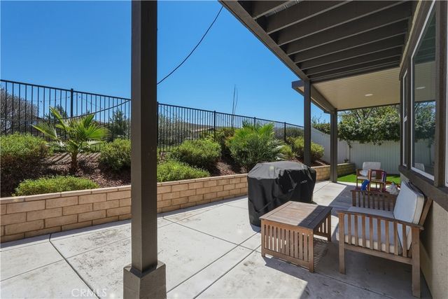 38292 Windingwalk Dr, Murrieta, CA 92563